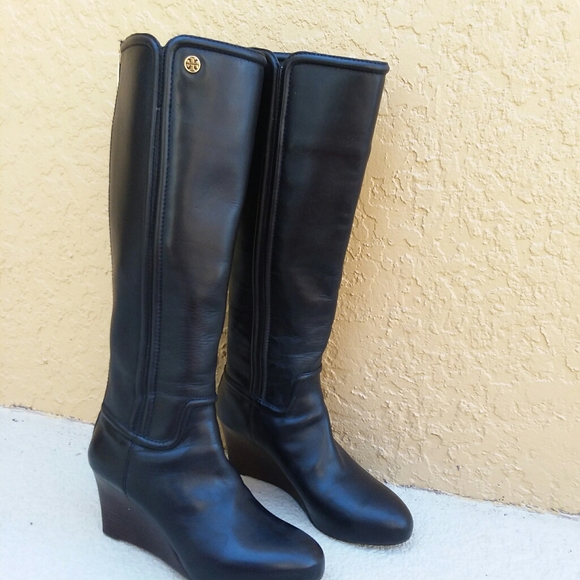 TORY BURCH Black Irene Wedge Heel Boot Size 7 - Picture 3 of 6